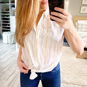 Abercrombie & Fitch Button-up Tie Front Top XS